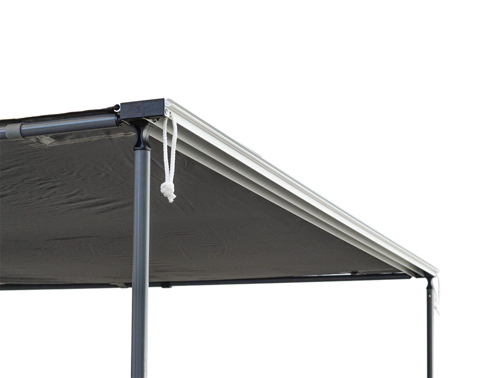Front Runner 2.5M Easy Out Awning is a high quality, easy to use awning. Perfect for any outdoor adventure
